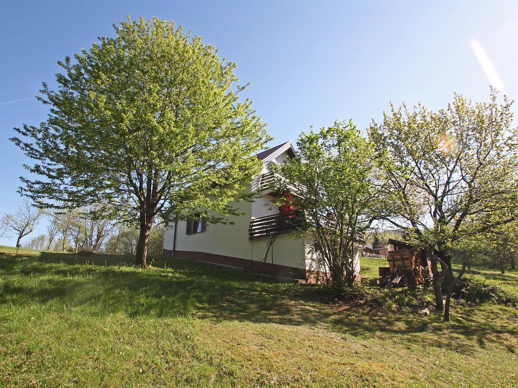 Holiday Home Coprnicka Hisa Skrad Exteriér fotografie